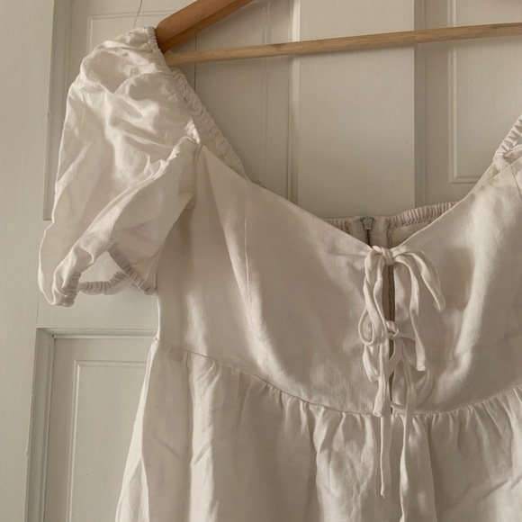 Aritzia Wilfred linen midi dress in white size 6. - Picture 3 of 5